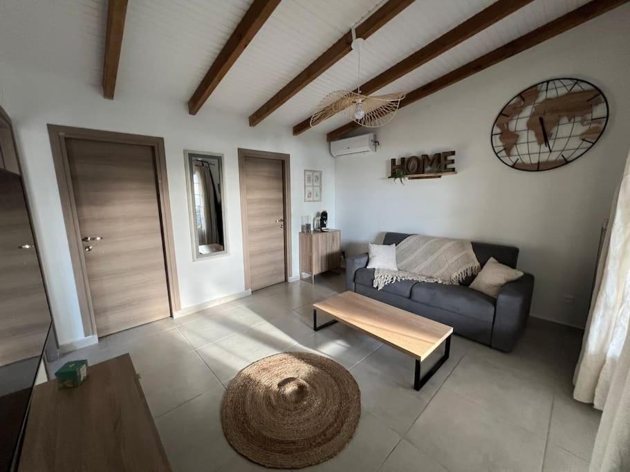 Le Cosy Paletuvier Apartment Vieux-Bourg Luaran gambar